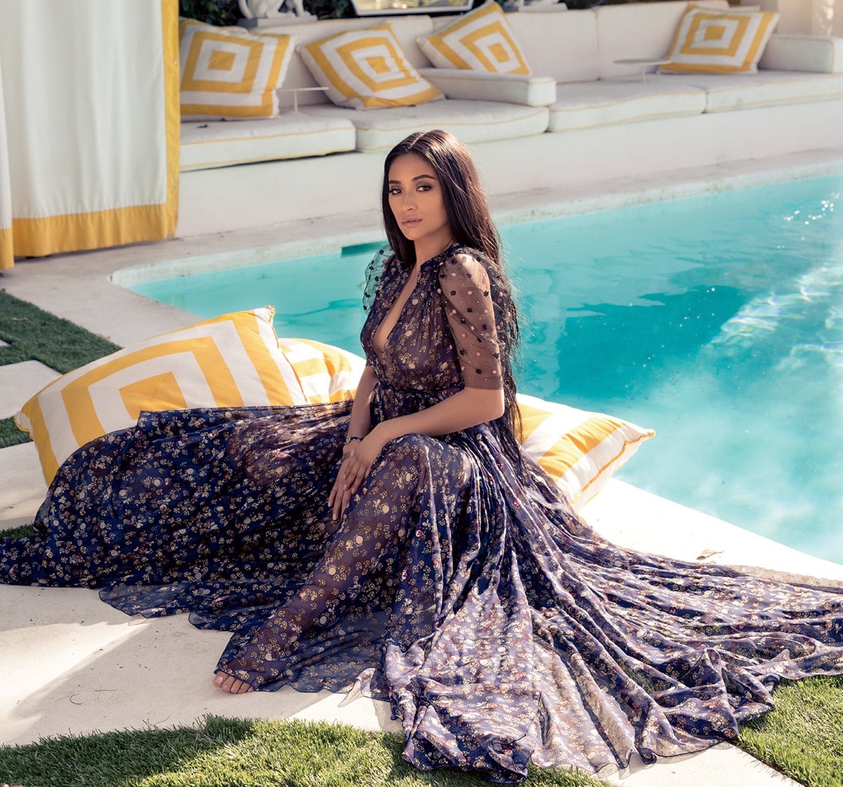 Shay-Mitchell-Cover-4.jpg