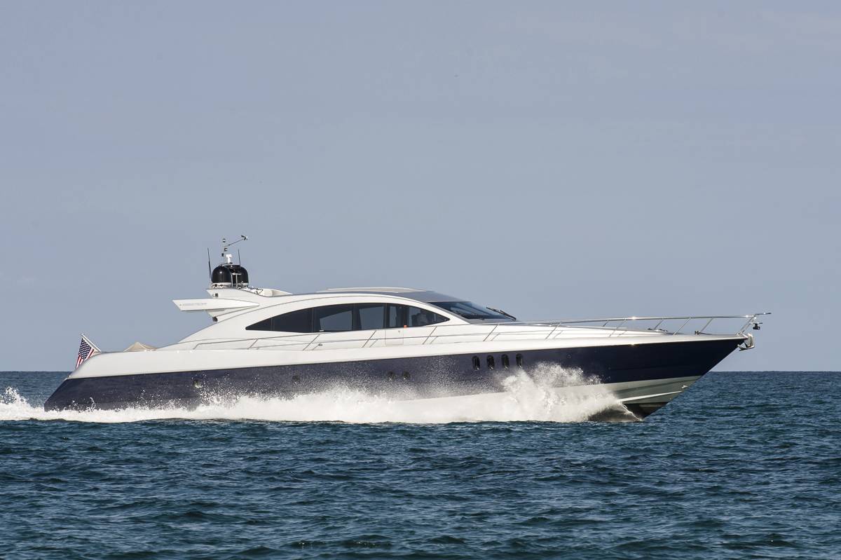yacht-DSC9346-0J1X1.jpg
